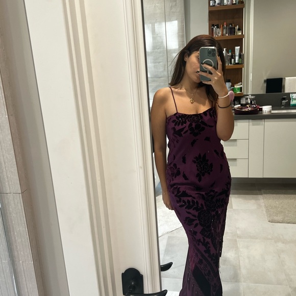 SHIBA DRESS - Picture 1 of 4